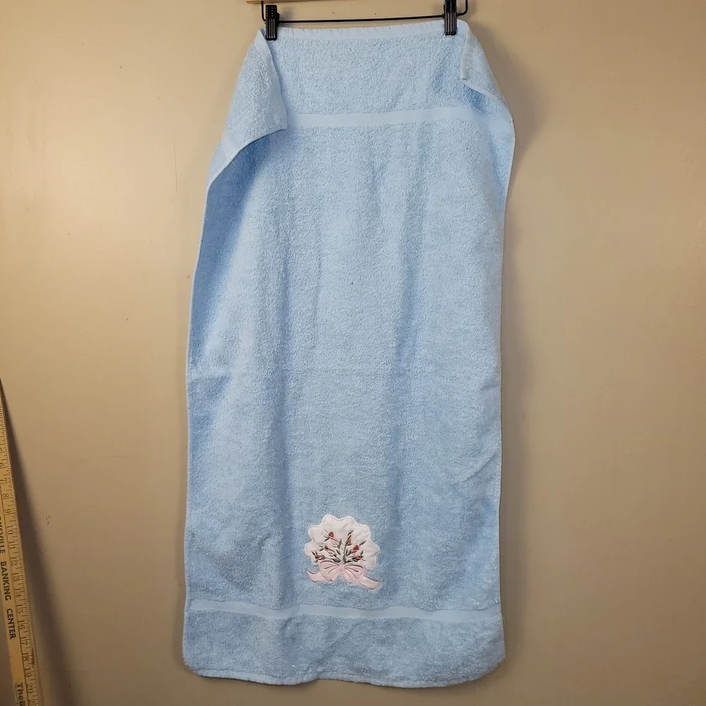 Vintage Blue Bath Towel & Washcloth Set Embroidered Floral Bow 100%‎ Cotton